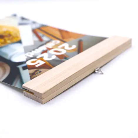 壁掛けカレンダー | ノベルティや記念品でSDGsに間伐材、木製グッズのWood+